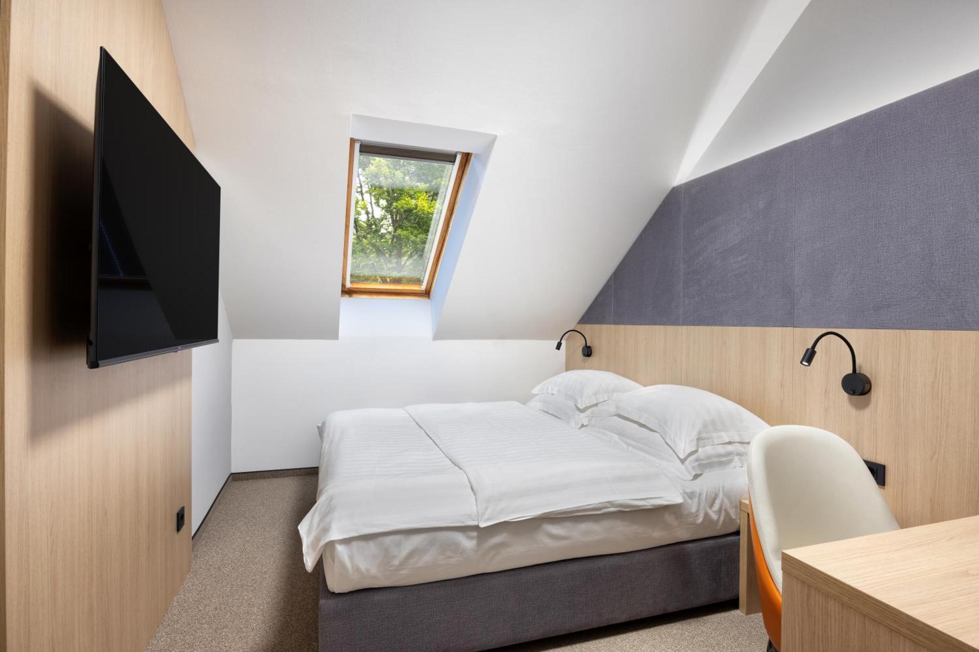 Hotel Kompas Μπλεντ Εξωτερικό φωτογραφία