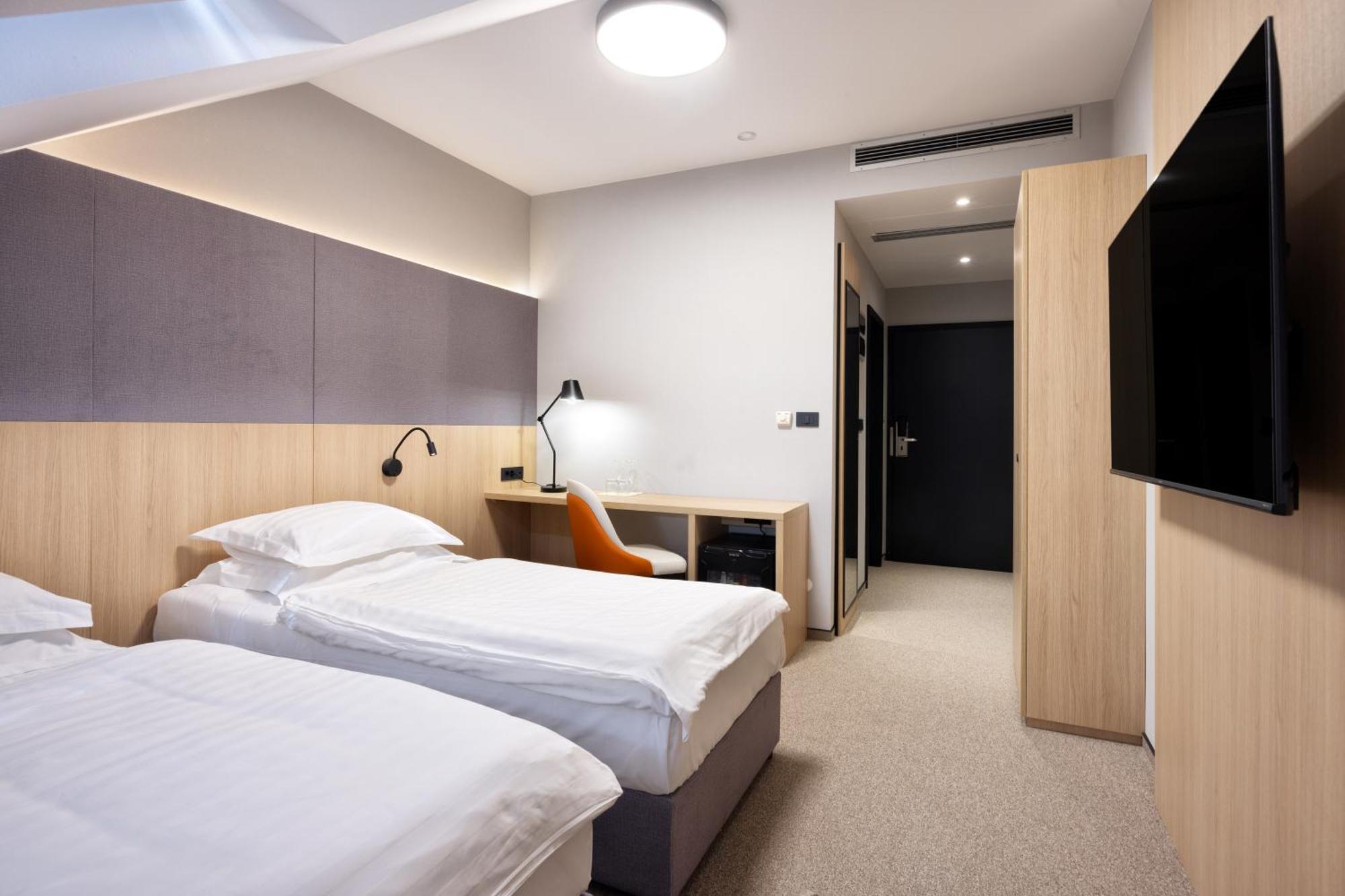 Hotel Kompas Μπλεντ Εξωτερικό φωτογραφία